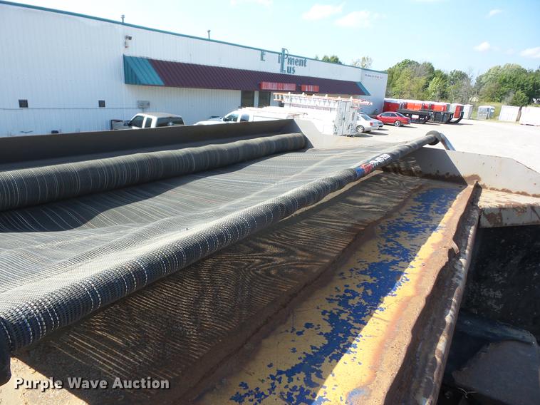 image for item K6398 2007 Mack CV713 Granite dump truck