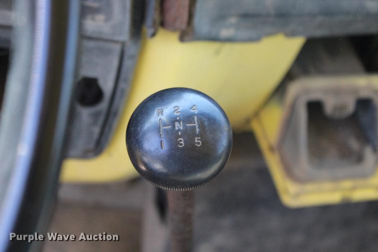 image for item L1913 1987 GMC 7000 Topkick dump truck