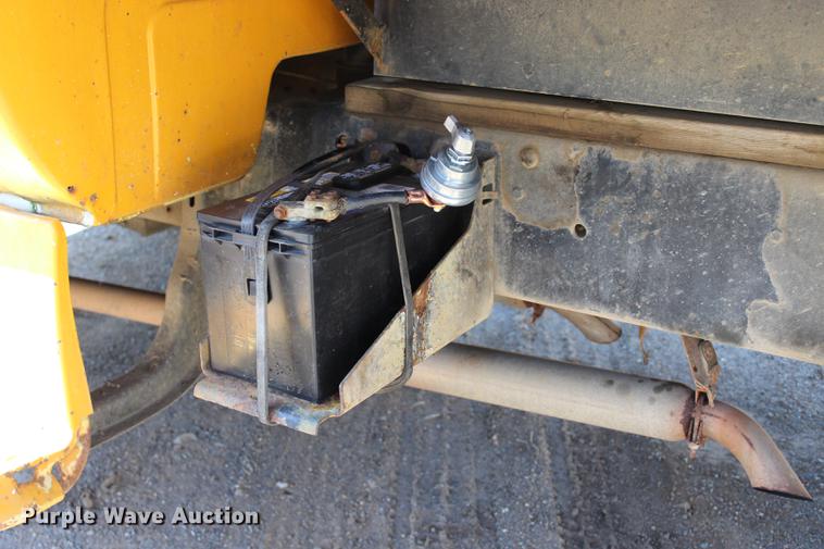 image for item L1913 1987 GMC 7000 Topkick dump truck