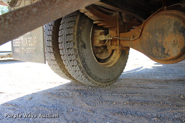 image for item L1913 1987 GMC 7000 Topkick dump truck