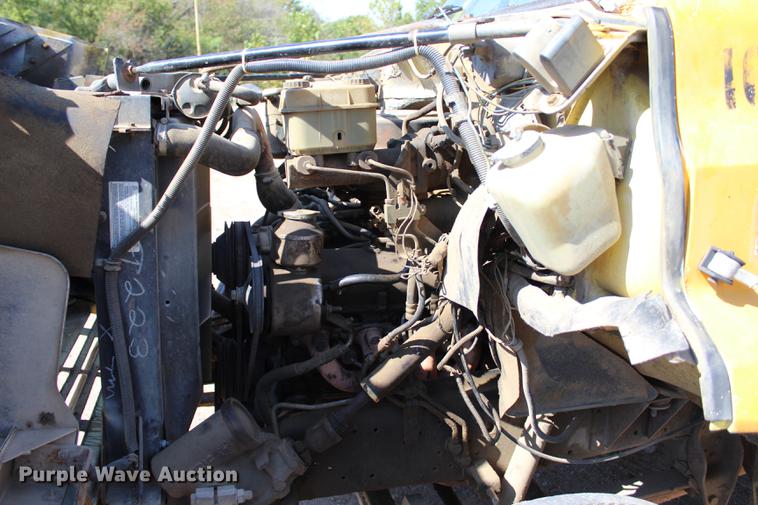 image for item L1913 1987 GMC 7000 Topkick dump truck