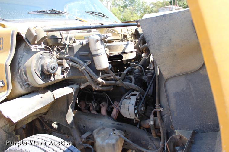 image for item L1913 1987 GMC 7000 Topkick dump truck