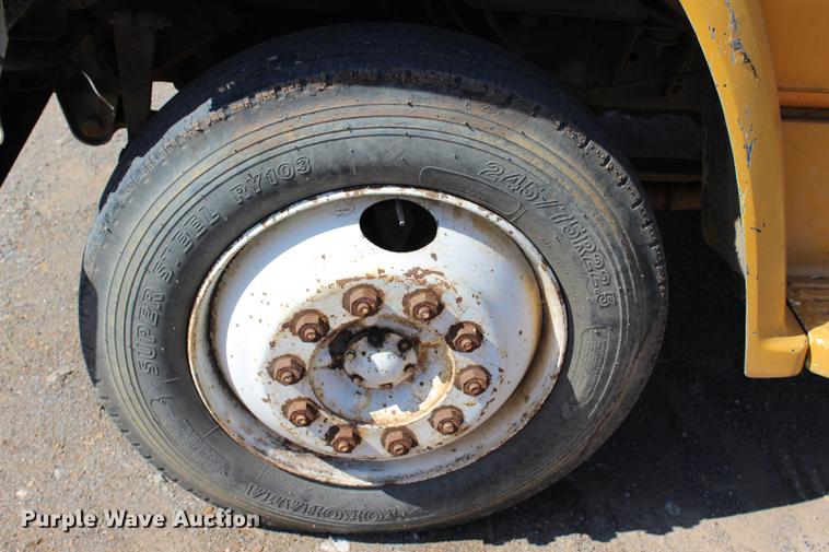 image for item L1913 1987 GMC 7000 Topkick dump truck