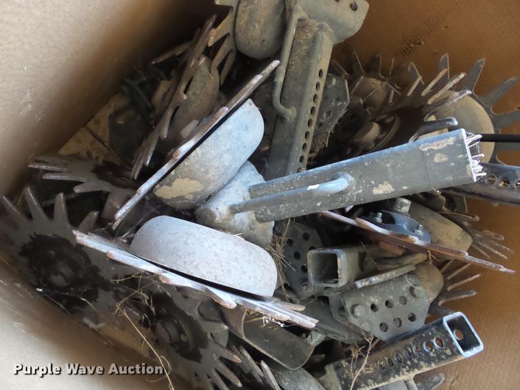 image for item AY9655 (12) row cleaners