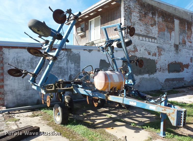 image for item DA0750 Nitromaster 7000 series anhydrous ammonia applicator