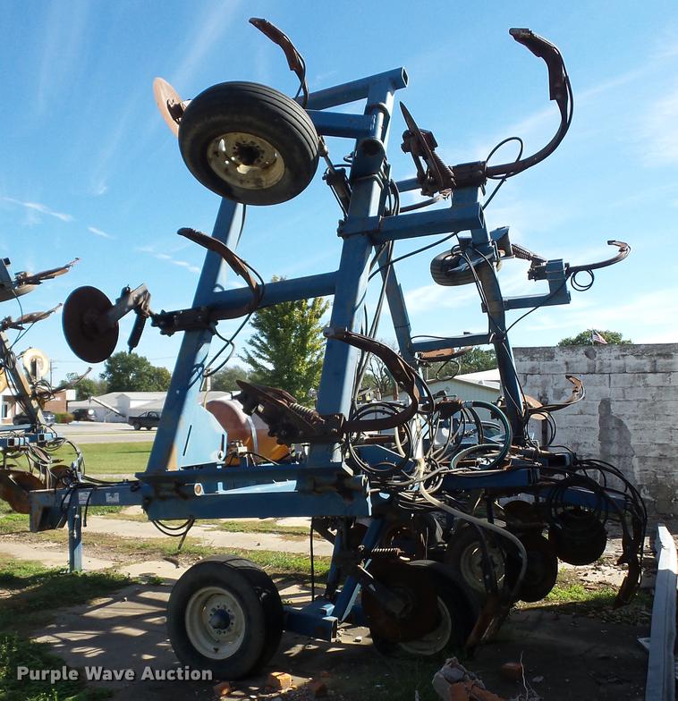 image for item DA0750 Nitromaster 7000 series anhydrous ammonia applicator