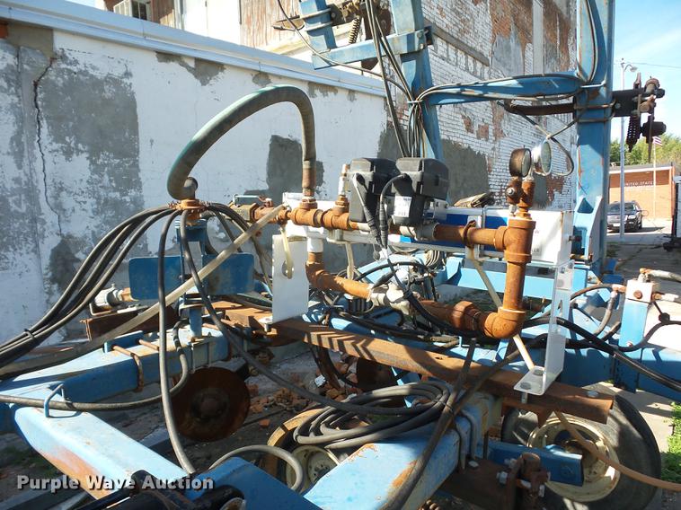 image for item DA0750 Nitromaster 7000 series anhydrous ammonia applicator