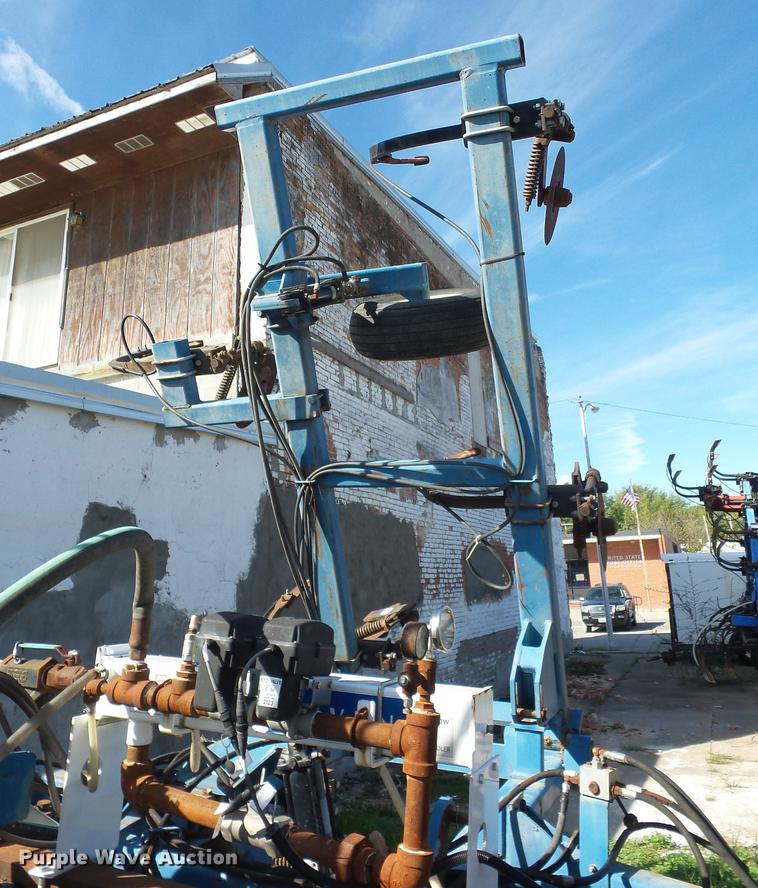 image for item DA0750 Nitromaster 7000 series anhydrous ammonia applicator