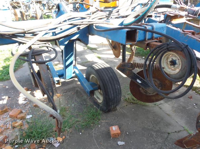 image for item DA0750 Nitromaster 7000 series anhydrous ammonia applicator