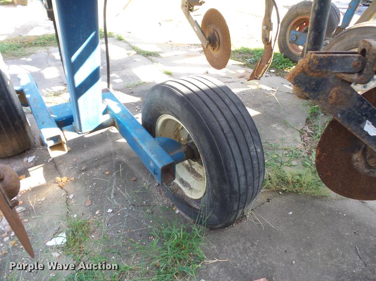 image for item DA0750 Nitromaster 7000 series anhydrous ammonia applicator