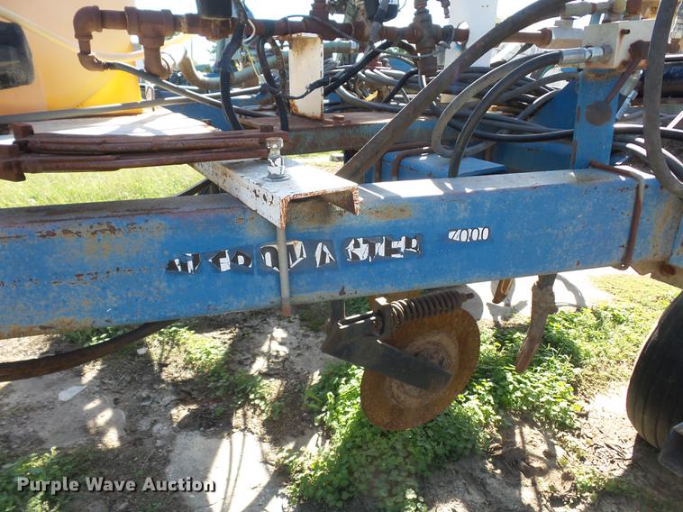 image for item DA0751 Nitromaster 7000 series anhydrous ammonia applicator