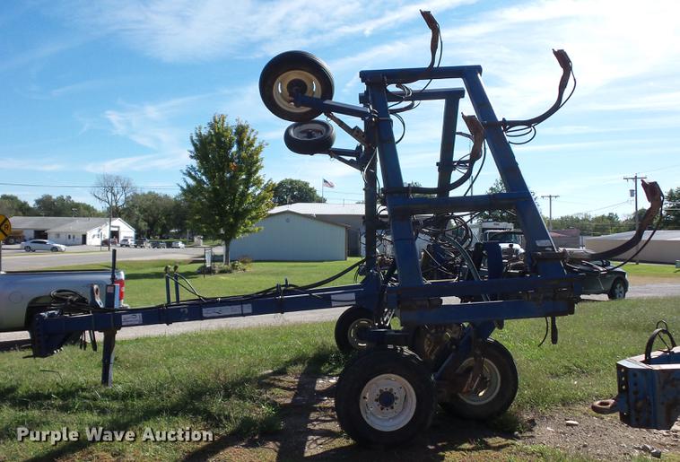 image for item DA0752 Loadrunner anhydrous ammonia applicator