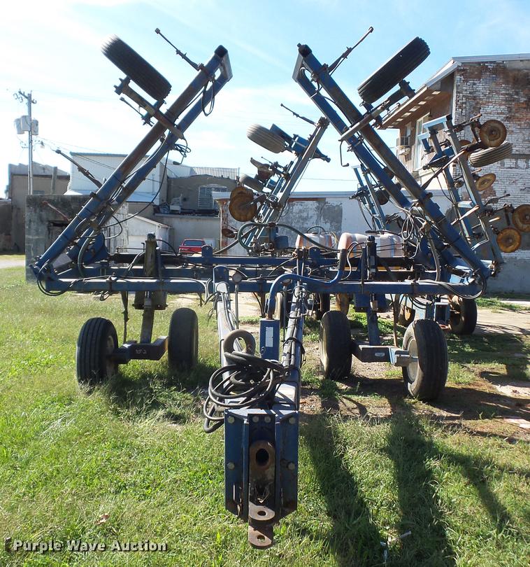 image for item DA0752 Loadrunner anhydrous ammonia applicator