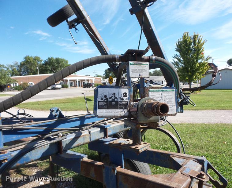 image for item DA0752 Loadrunner anhydrous ammonia applicator