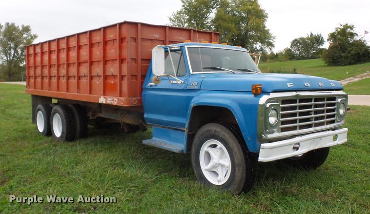 image for item DA0806 1976 Ford F600 grain truck