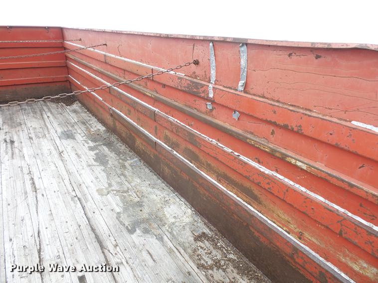 image for item DA0806 1976 Ford F600 grain truck