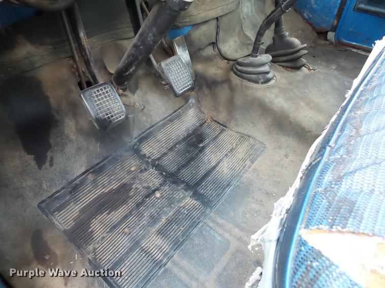 image for item DA0806 1976 Ford F600 grain truck