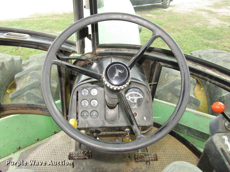 image for item DA3176 1978 John Deere 8630 4WD tractor