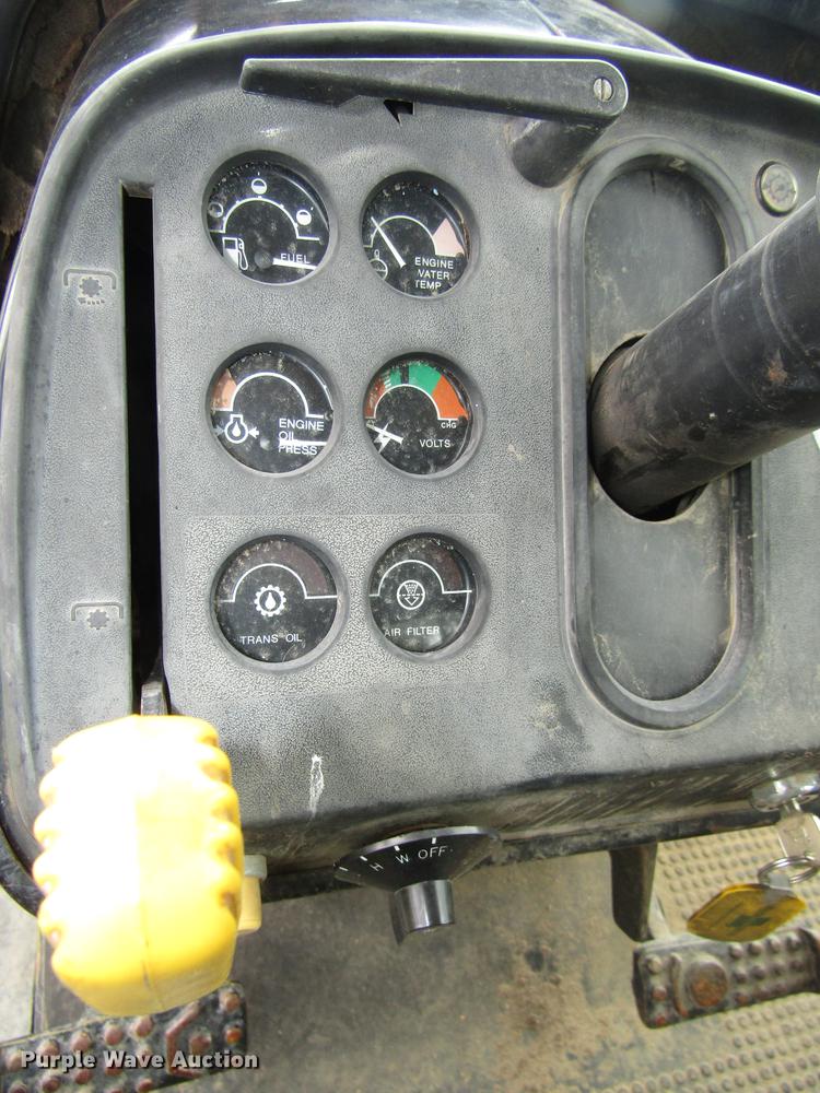 image for item DA3176 1978 John Deere 8630 4WD tractor