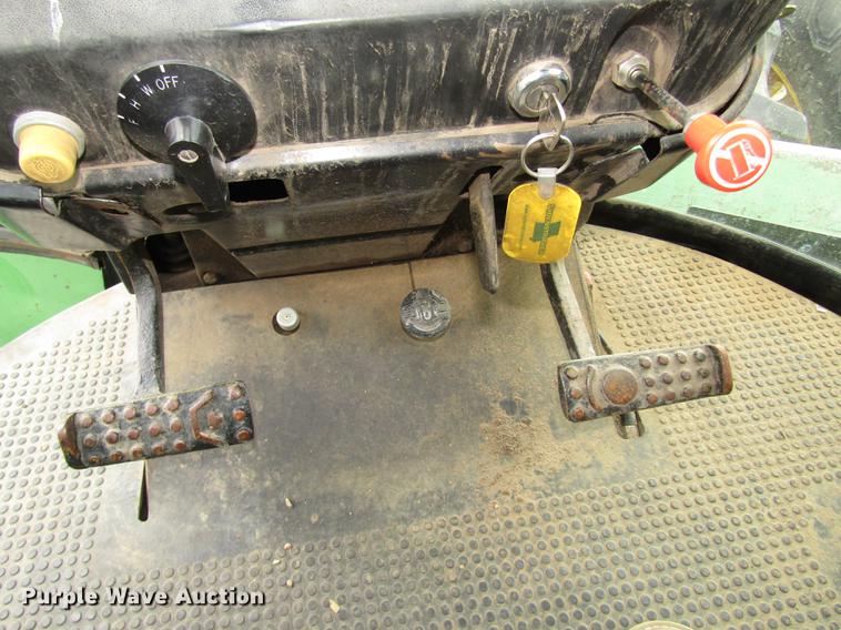 image for item DA3176 1978 John Deere 8630 4WD tractor