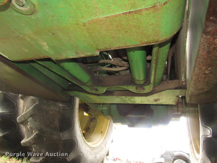 image for item DA3176 1978 John Deere 8630 4WD tractor