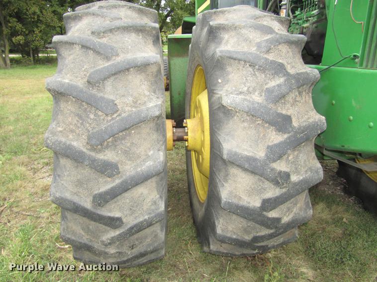 image for item DA3176 1978 John Deere 8630 4WD tractor