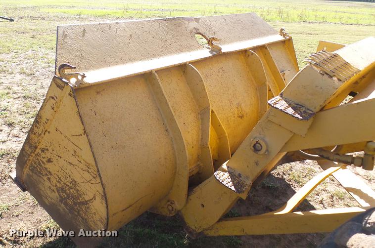 image for item DC1802 1960 Clark Michigan 85A-M23 wheel loader