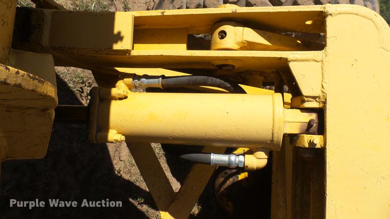 image for item DC1802 1960 Clark Michigan 85A-M23 wheel loader