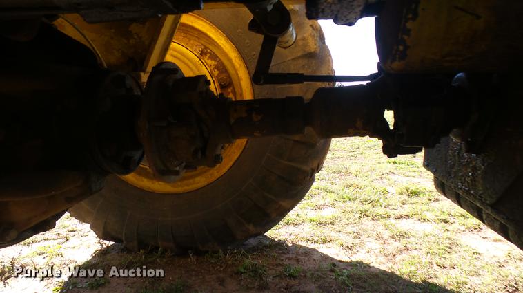 image for item DC1802 1960 Clark Michigan 85A-M23 wheel loader