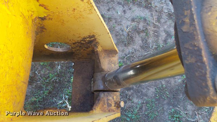 image for item DC1802 1960 Clark Michigan 85A-M23 wheel loader