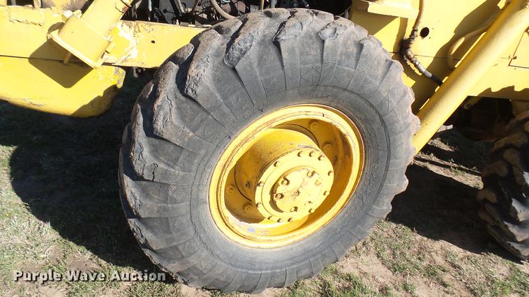 image for item DC1802 1960 Clark Michigan 85A-M23 wheel loader