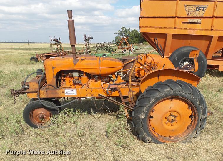 image for item DC3812 Allis Chalmers tractor
