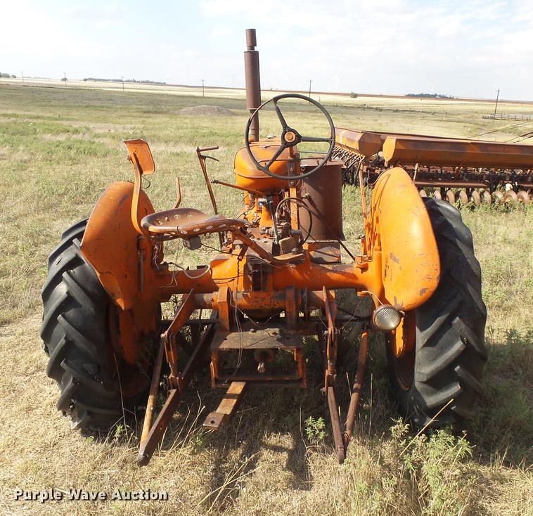 image for item DC3812 Allis Chalmers tractor