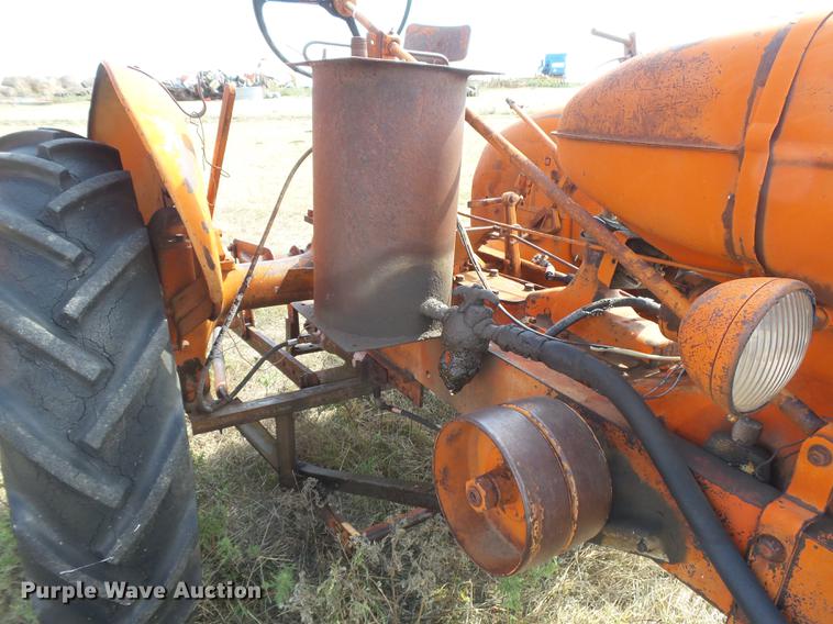 image for item DC3812 Allis Chalmers tractor