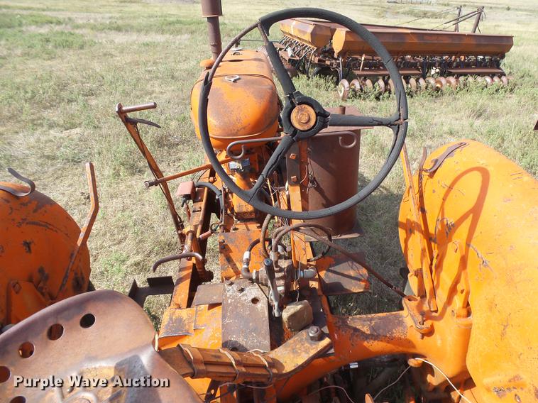 image for item DC3812 Allis Chalmers tractor