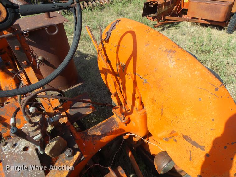 image for item DC3812 Allis Chalmers tractor