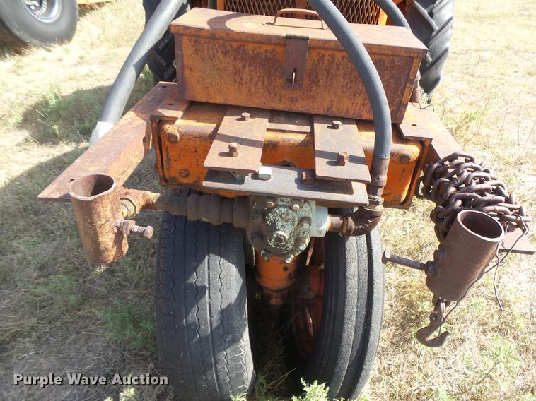 image for item DC3812 Allis Chalmers tractor