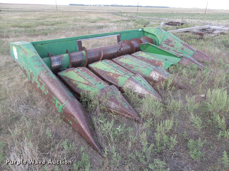 image for item DC3816 John Deere 653 all-crop head