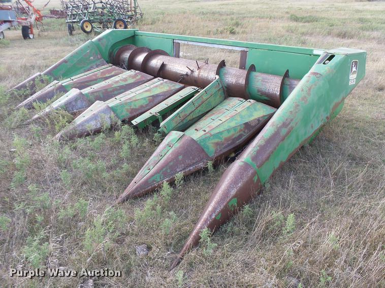 image for item DC3816 John Deere 653 all-crop head