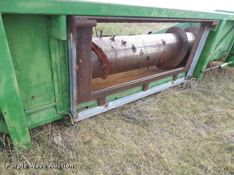 image for item DC3816 John Deere 653 all-crop head