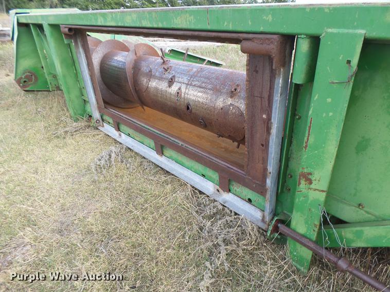 image for item DC3816 John Deere 653 all-crop head