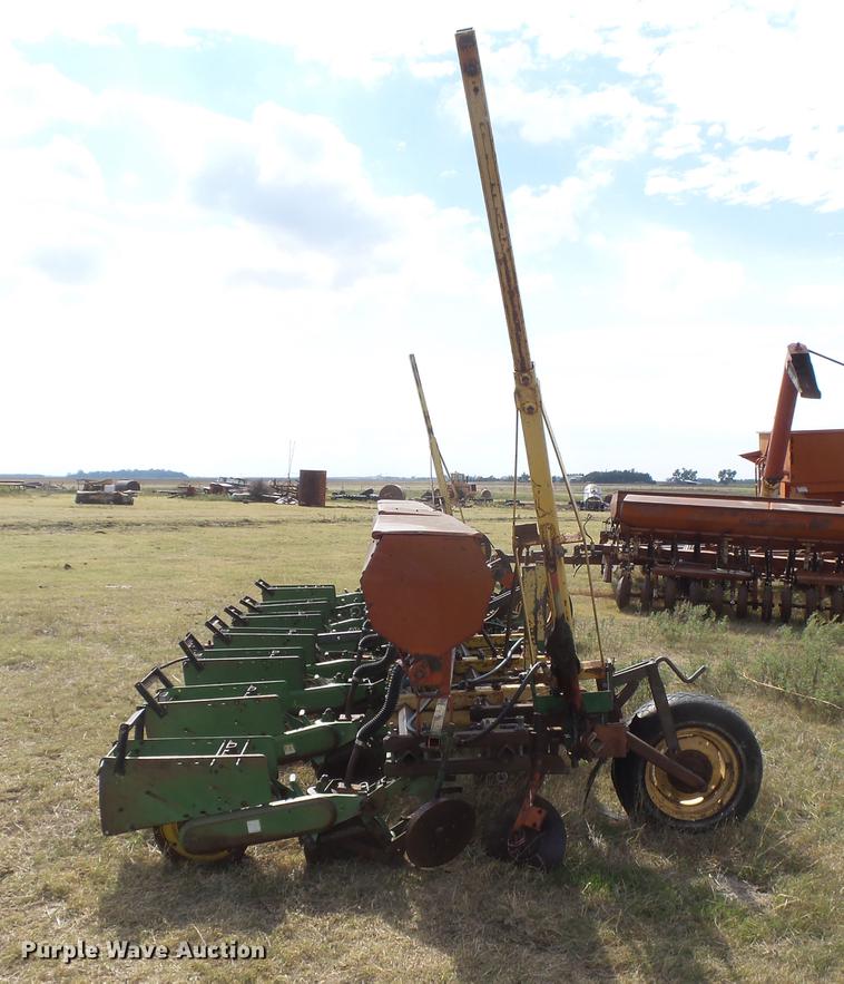 image for item DC3819 CrustBuster planter