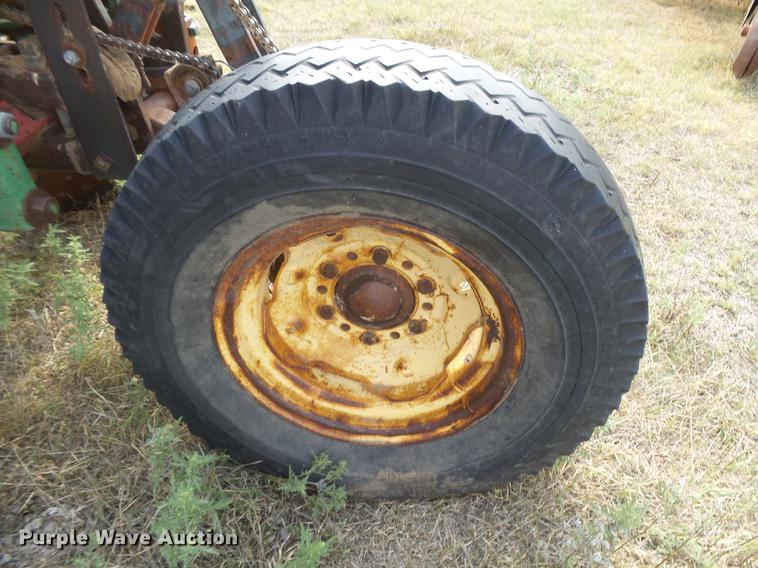 image for item DC3819 CrustBuster planter