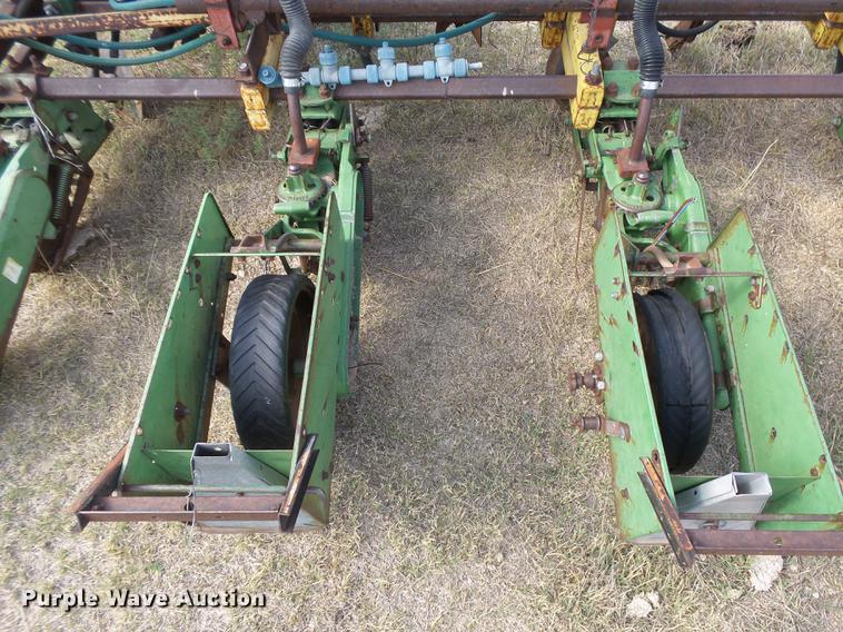 image for item DC3819 CrustBuster planter