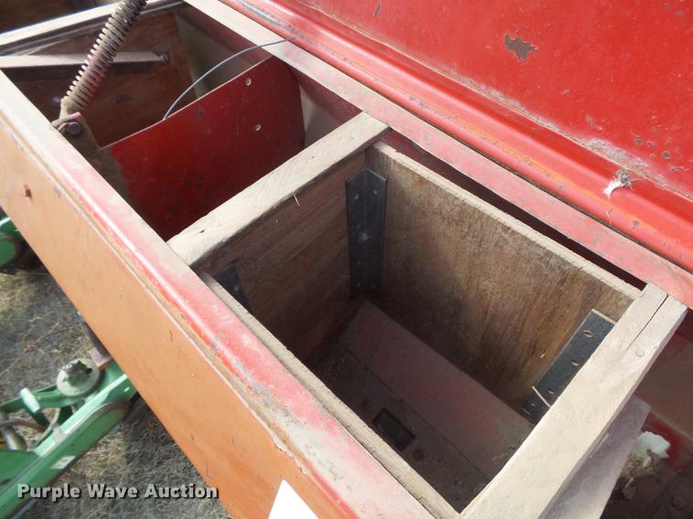 image for item DC3819 CrustBuster planter