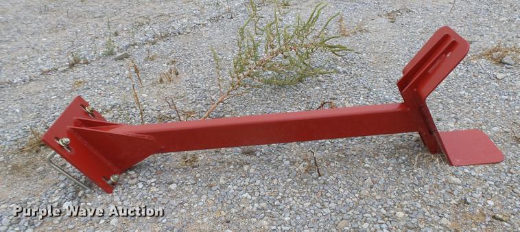 image for item DC3827 Case IH 1255 hydraulic marker arms