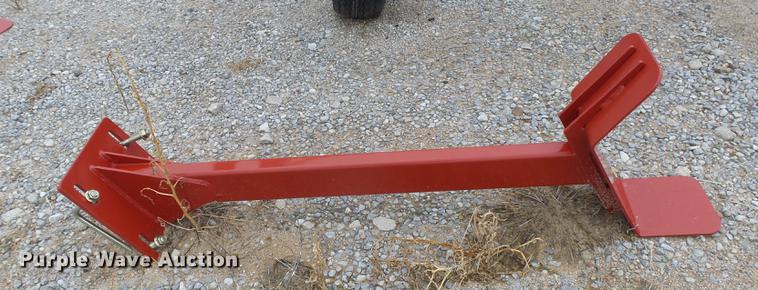 image for item DC3827 Case IH 1255 hydraulic marker arms