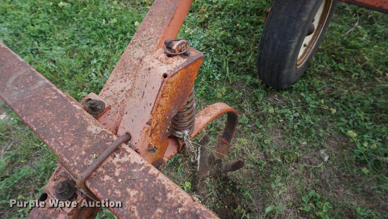 image for item DC5266 Hesston field cultivator