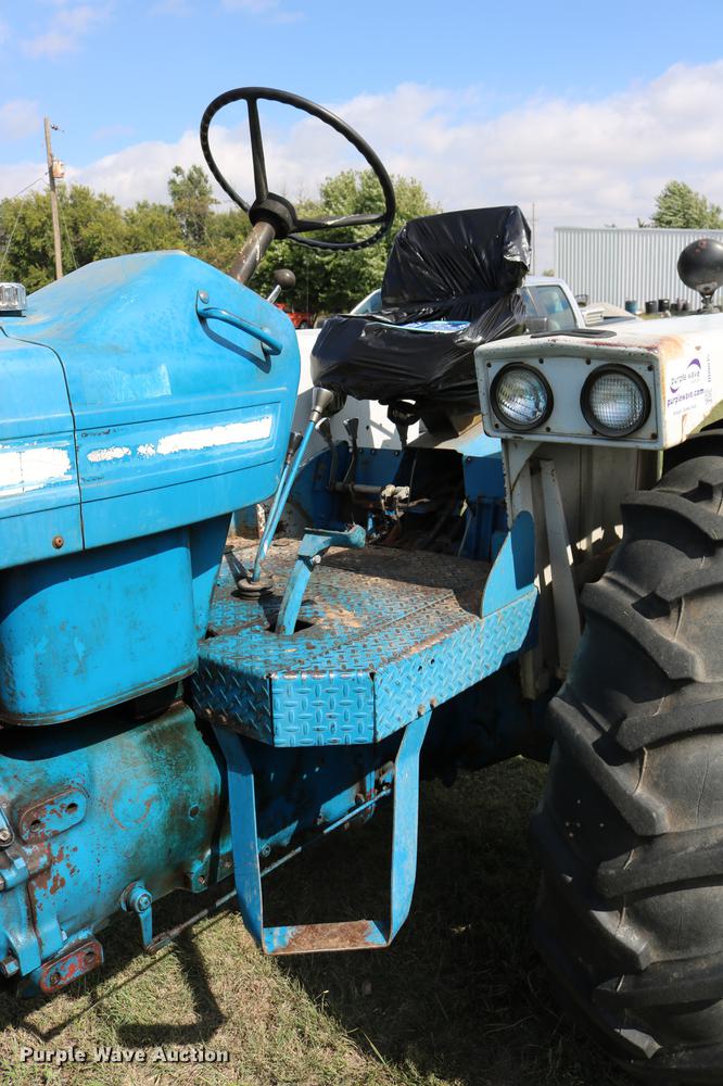 image for item DD0045 Ford 5000 tractor