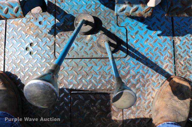 image for item DD0045 Ford 5000 tractor